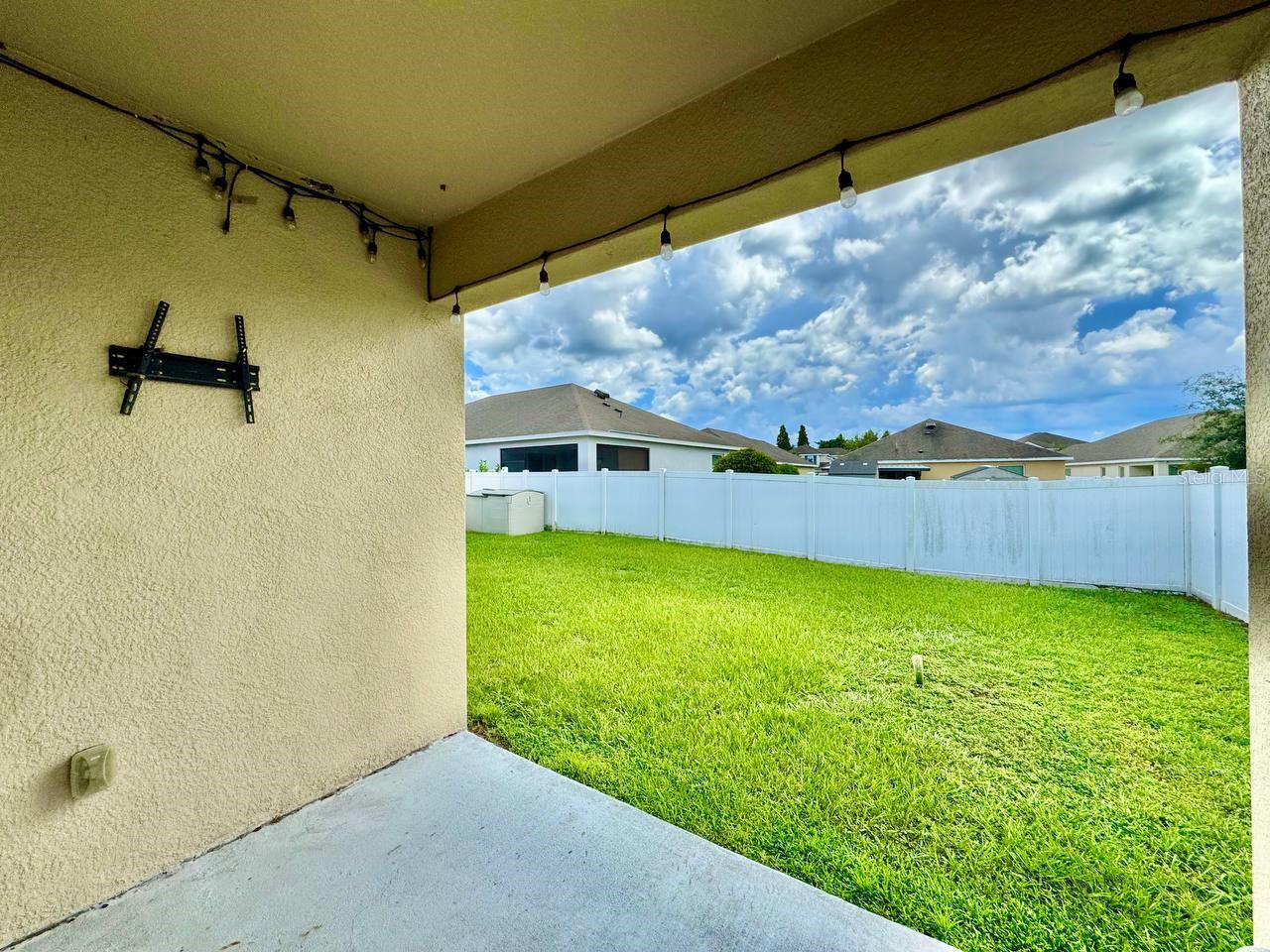 10626 Park Meadowbrooke Dr Property Photo 32