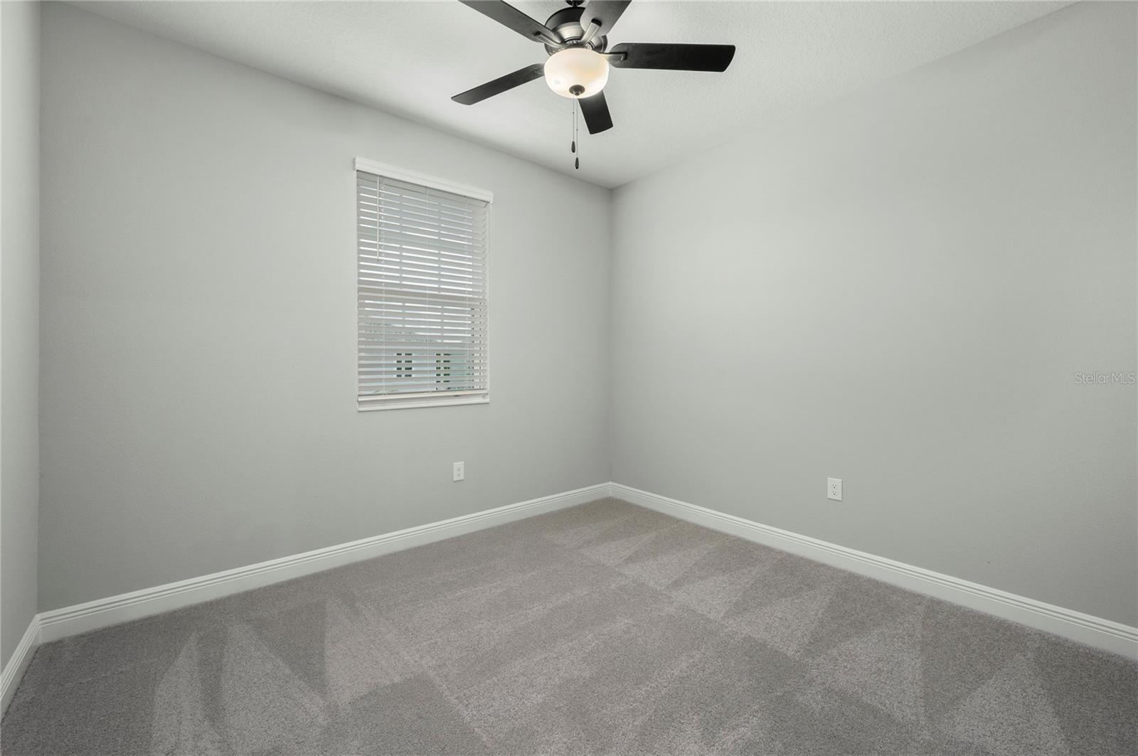 7668 Somersworth Dr Property Photo 22