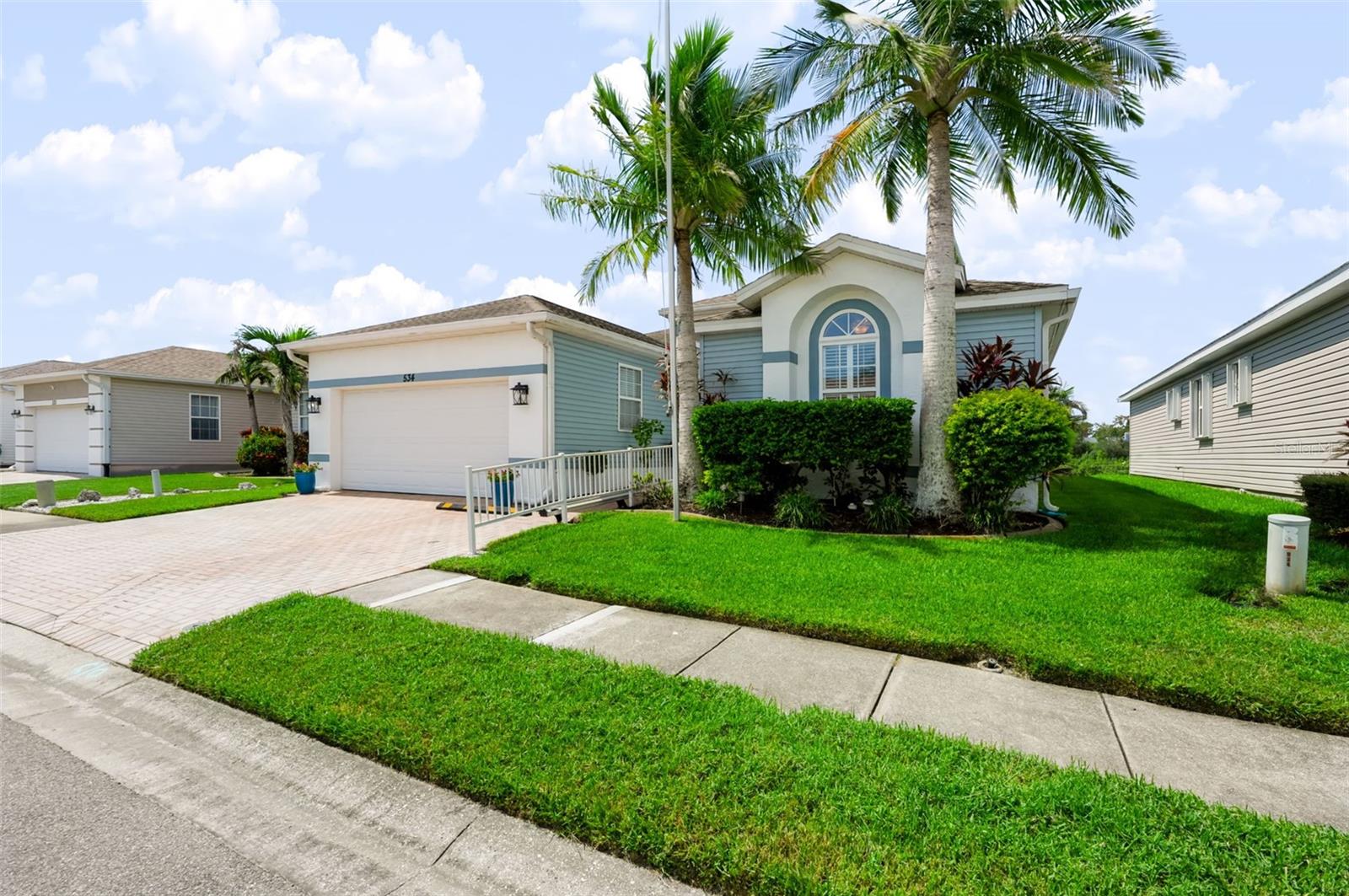 534 Canal Way Property Photo 4