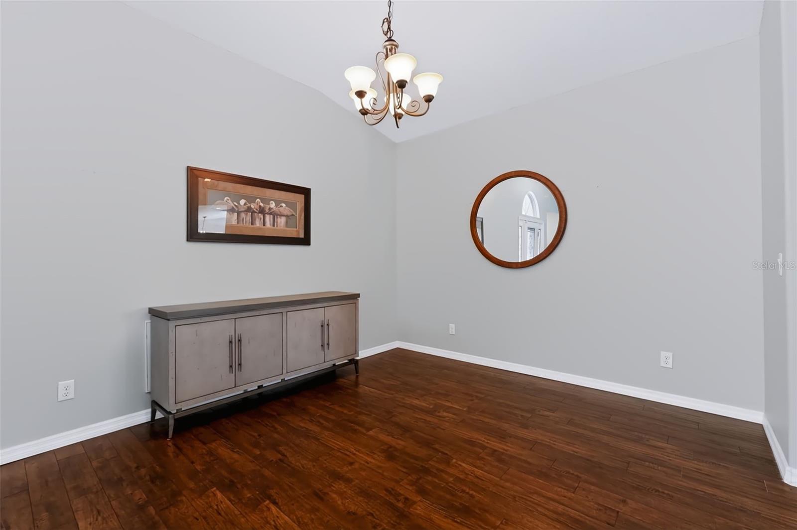 534 Canal Way Property Photo 35