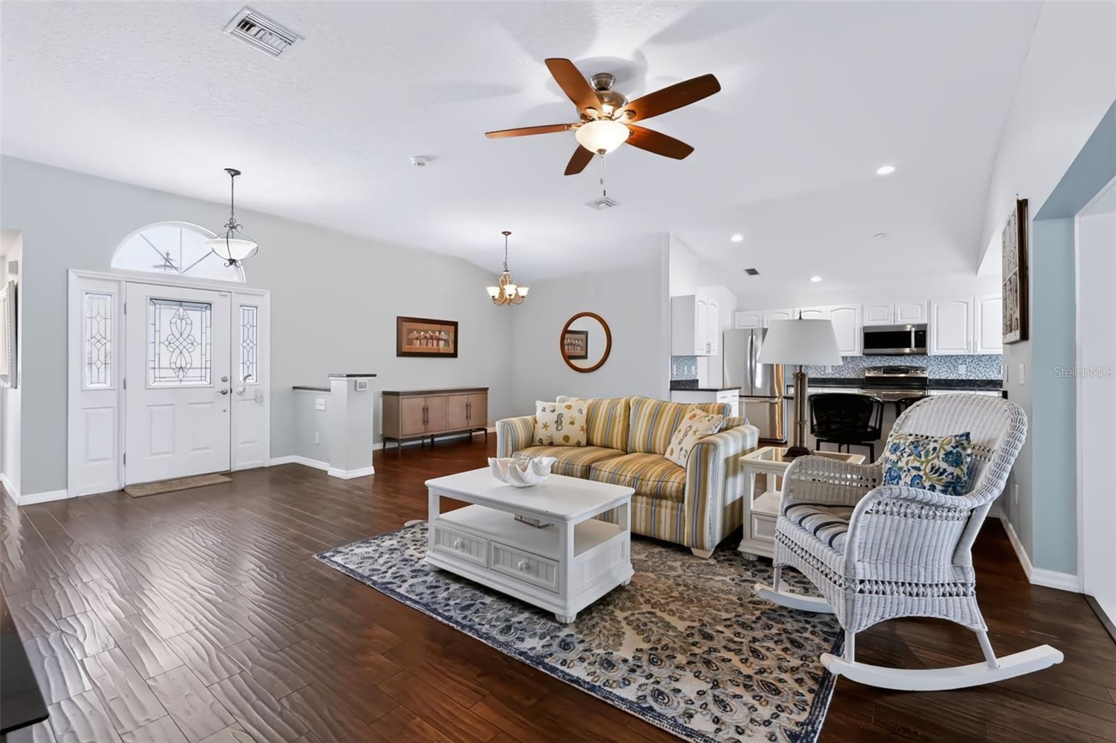 534 Canal Way Property Photo 36
