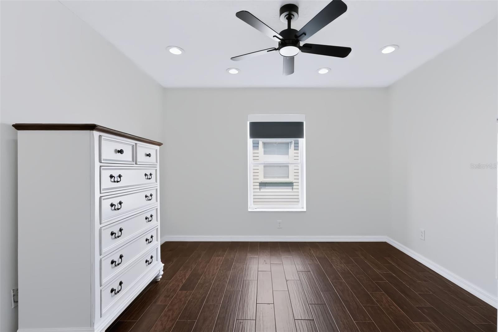 534 Canal Way Property Photo 48