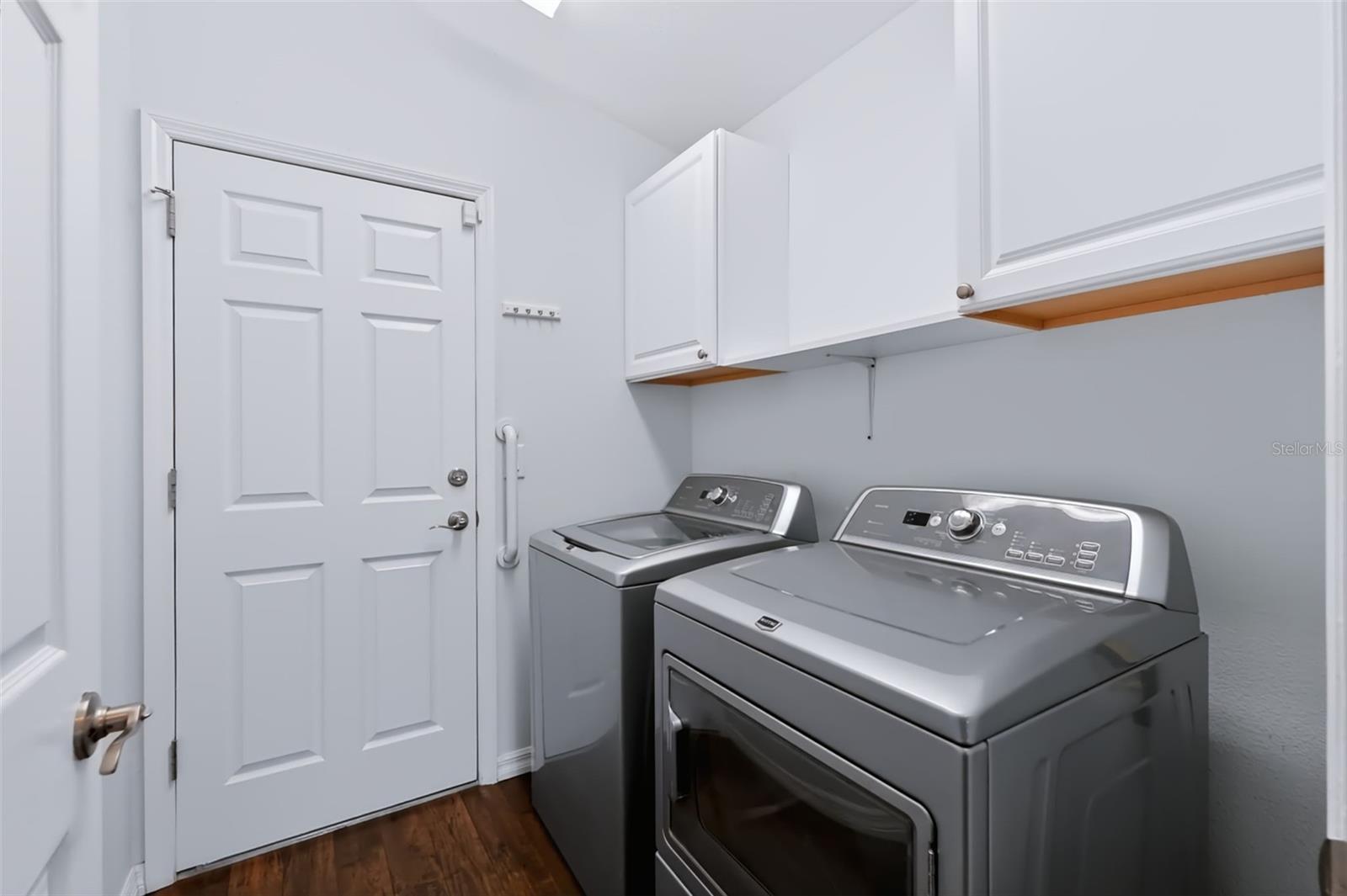 534 Canal Way Property Photo 56