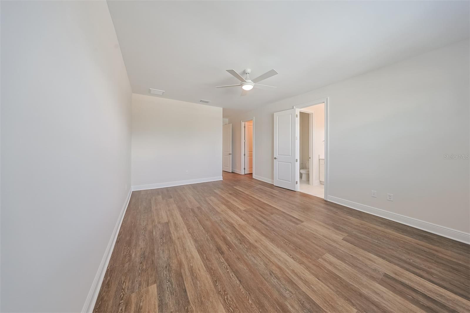 203 Danube Ave #1 Property Photo 17