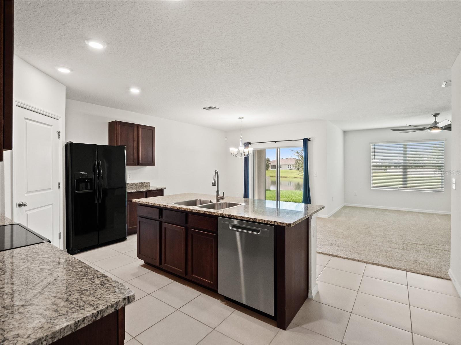 30480 Summer Sun Loop Property Photo 15