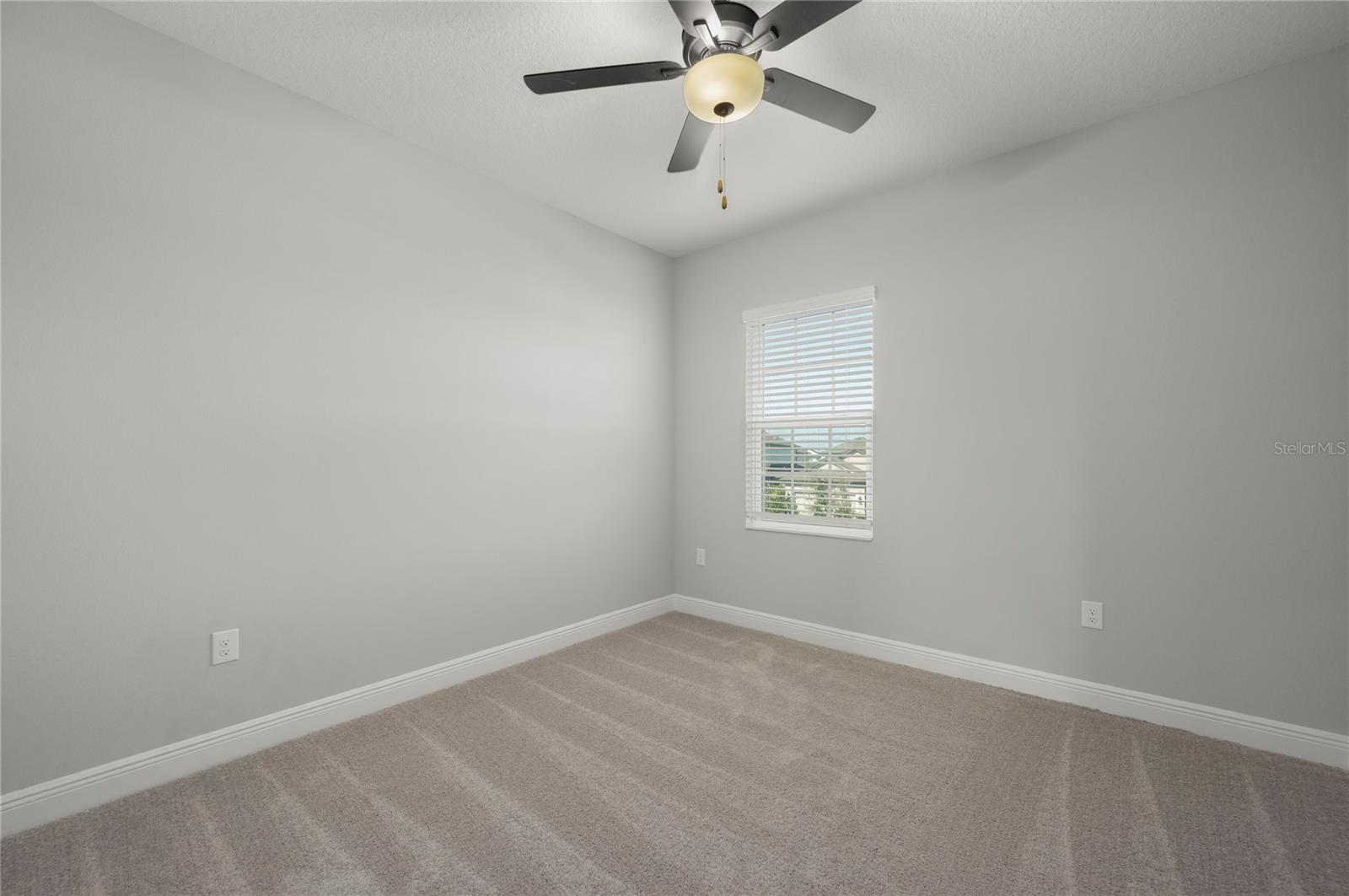 7673 Somersworth Dr Property Photo 21