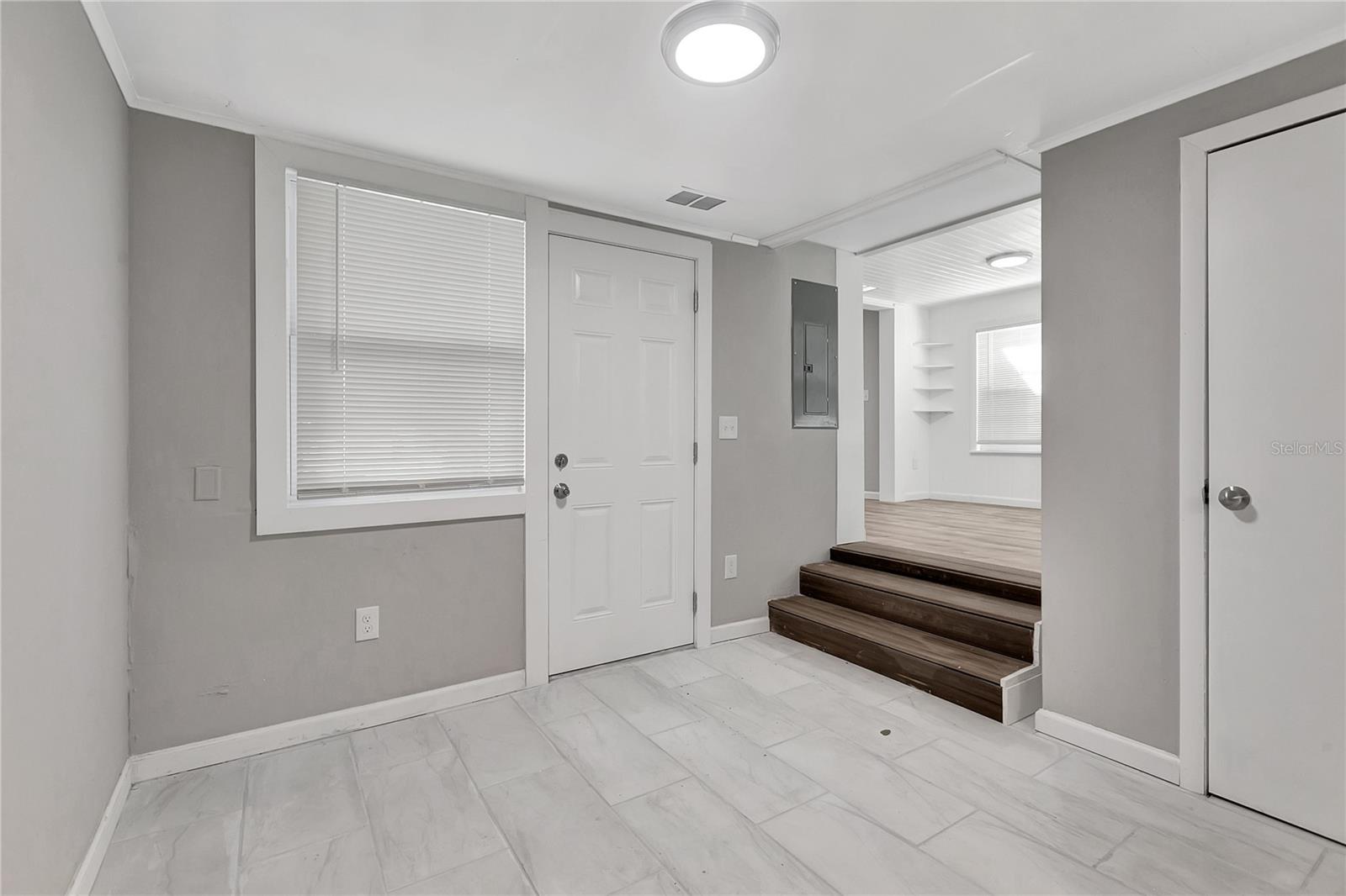 TB8545947 Property Photo 13