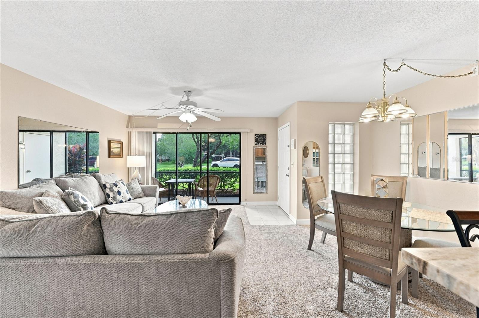 3301 Crystal Ct E #d Property Photo 15