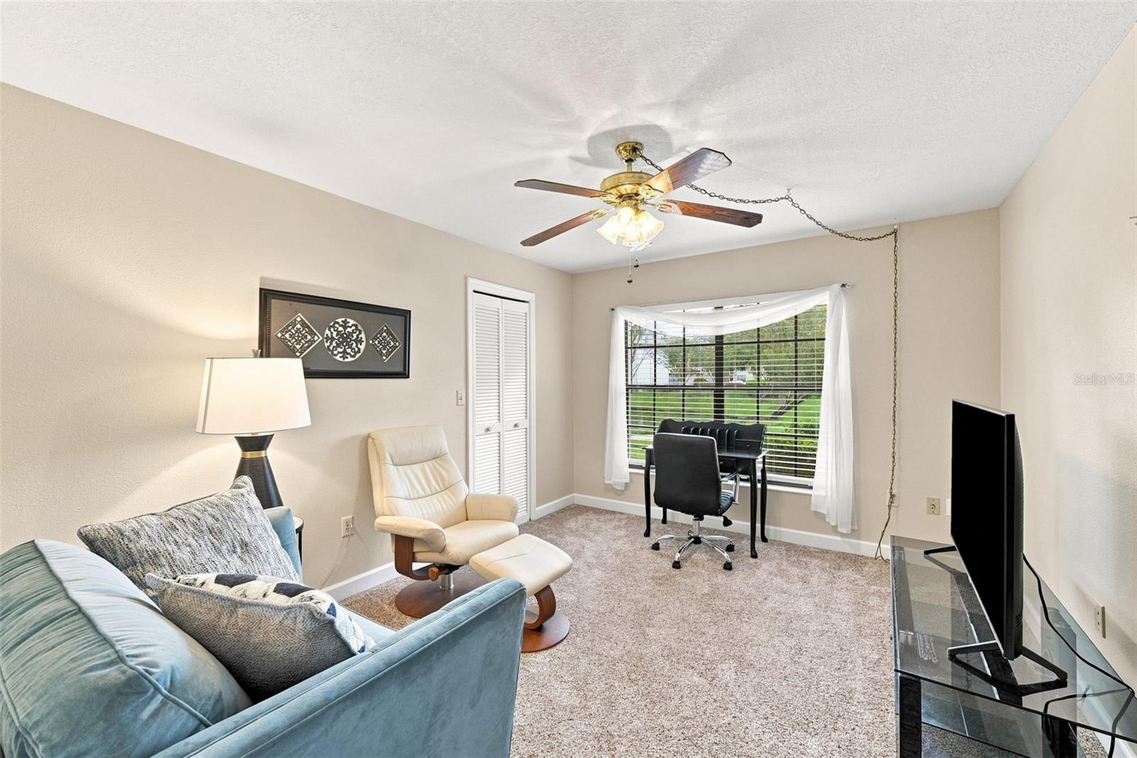 3301 Crystal Ct E #d Property Photo 24