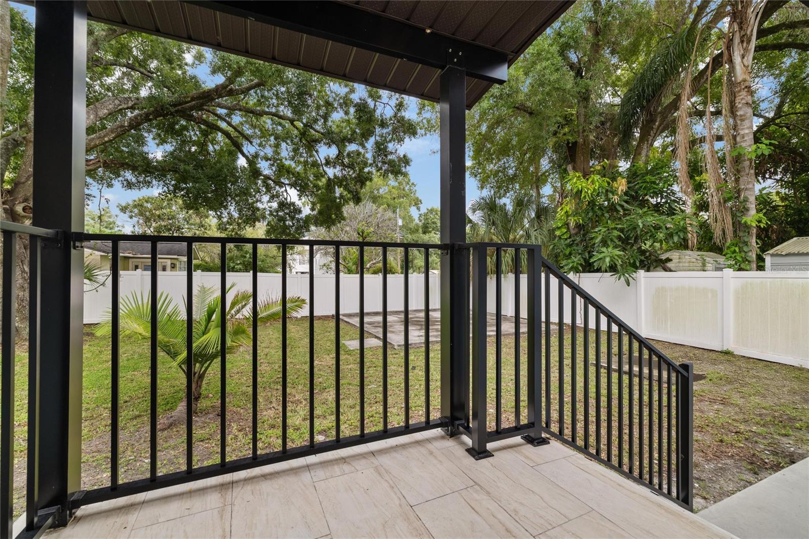 6703 N Boulevard Property Photo 4