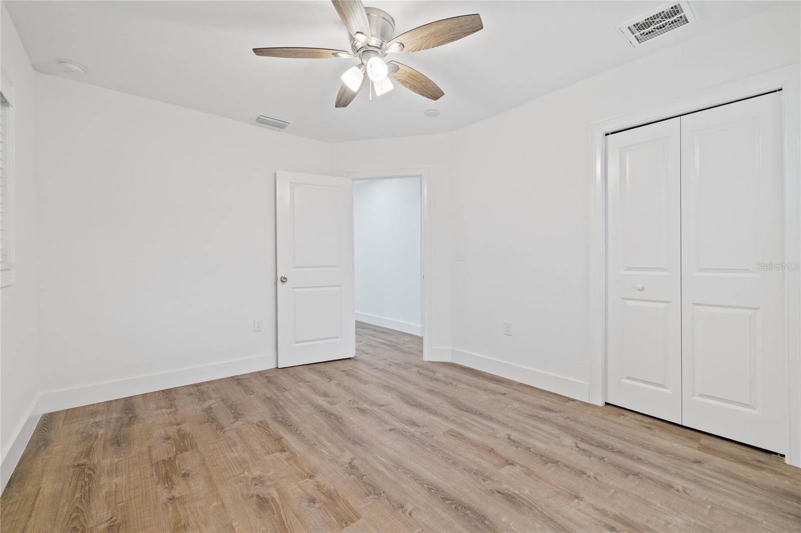 6703 N Boulevard Property Photo 9