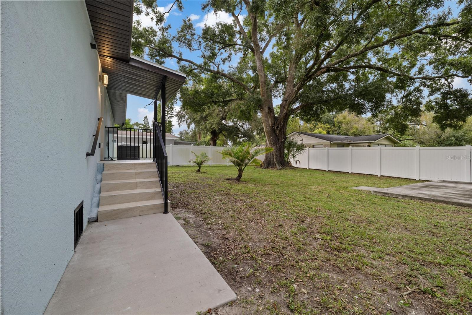6703 N Boulevard Property Photo 38