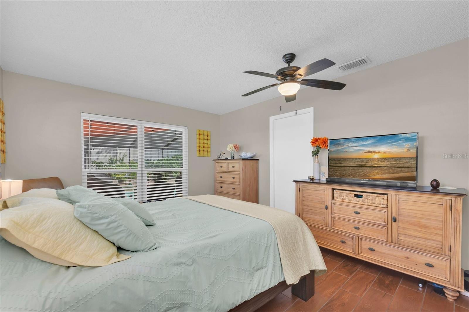 207 Amesbury Cir Property Photo 26