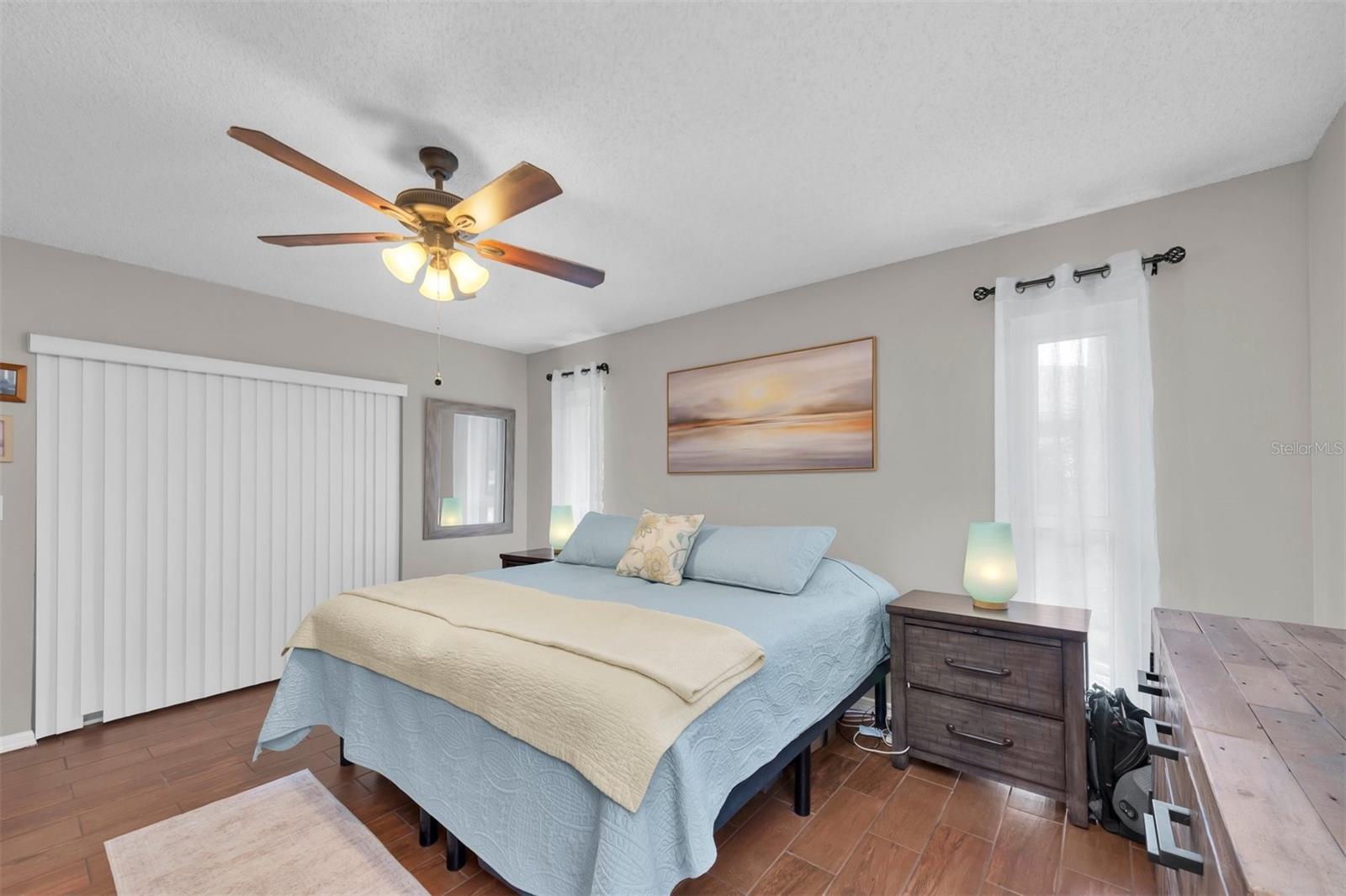 207 Amesbury Cir Property Photo 28