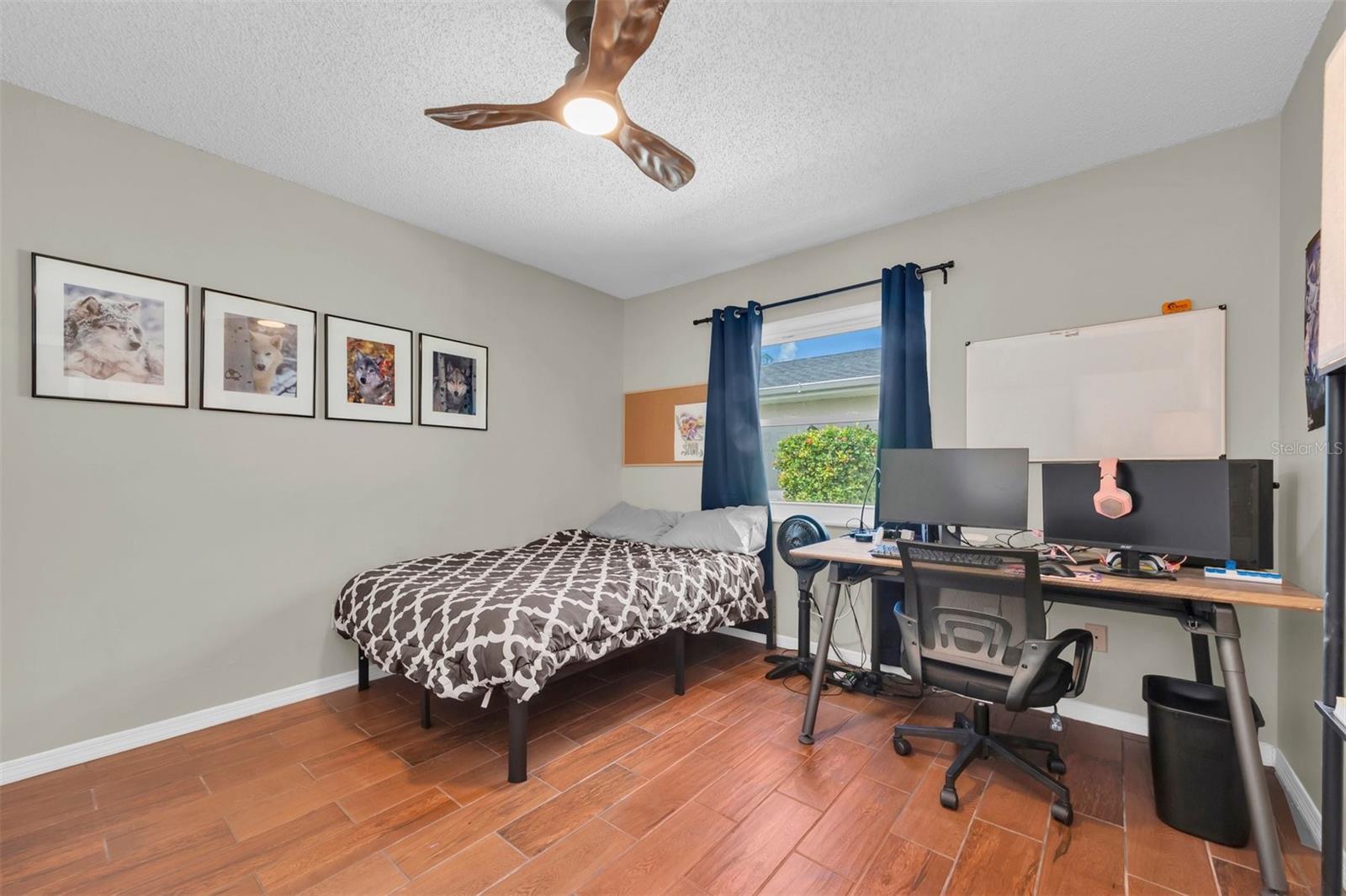 207 Amesbury Cir Property Photo 35
