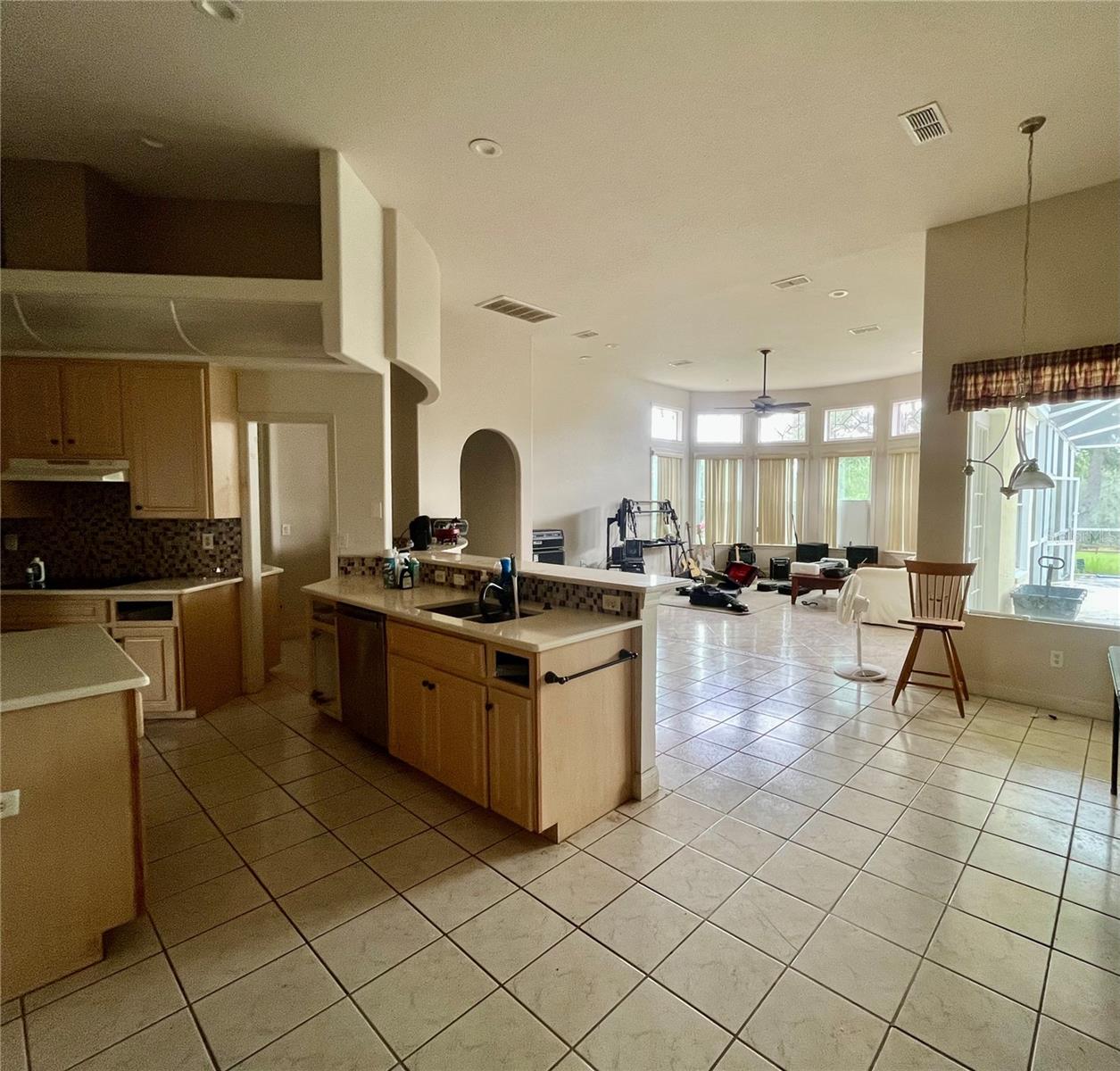 3920 N Stirrup Dr Property Photo 8