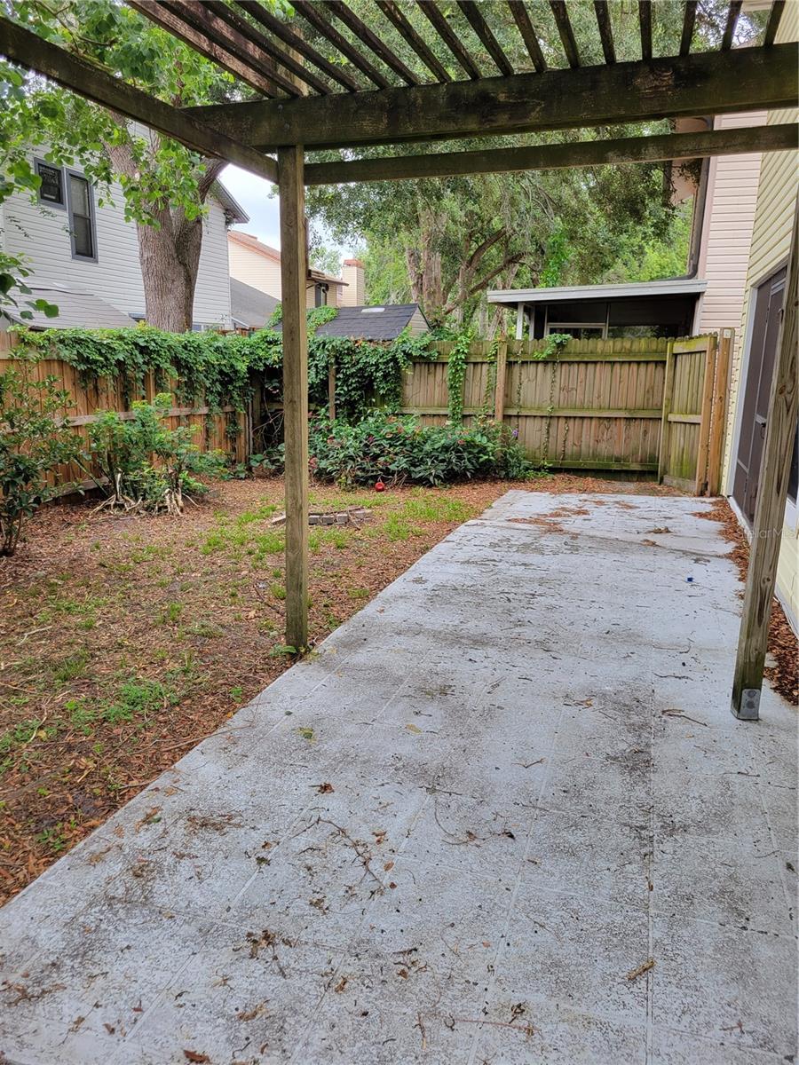 3546 Raintree Way Property Photo 3