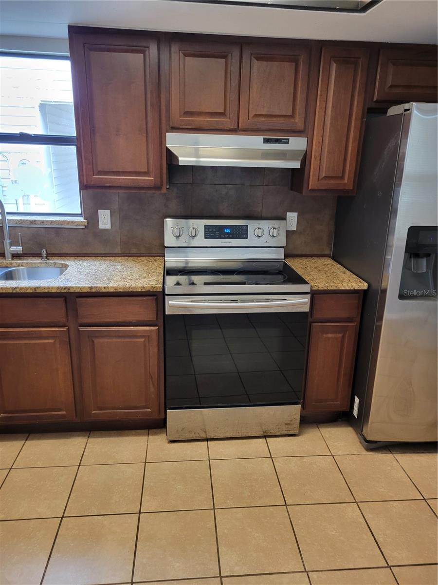 3546 Raintree Way Property Photo 6