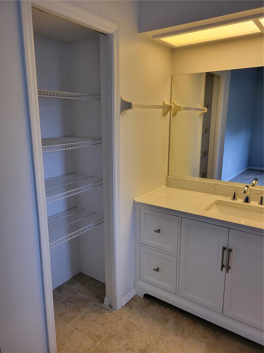 3546 Raintree Way Property Photo 17