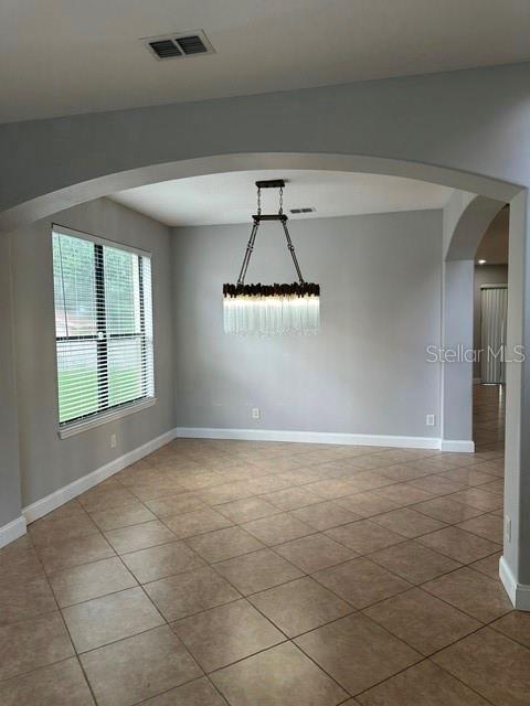 TB8546001 Property Photo 4