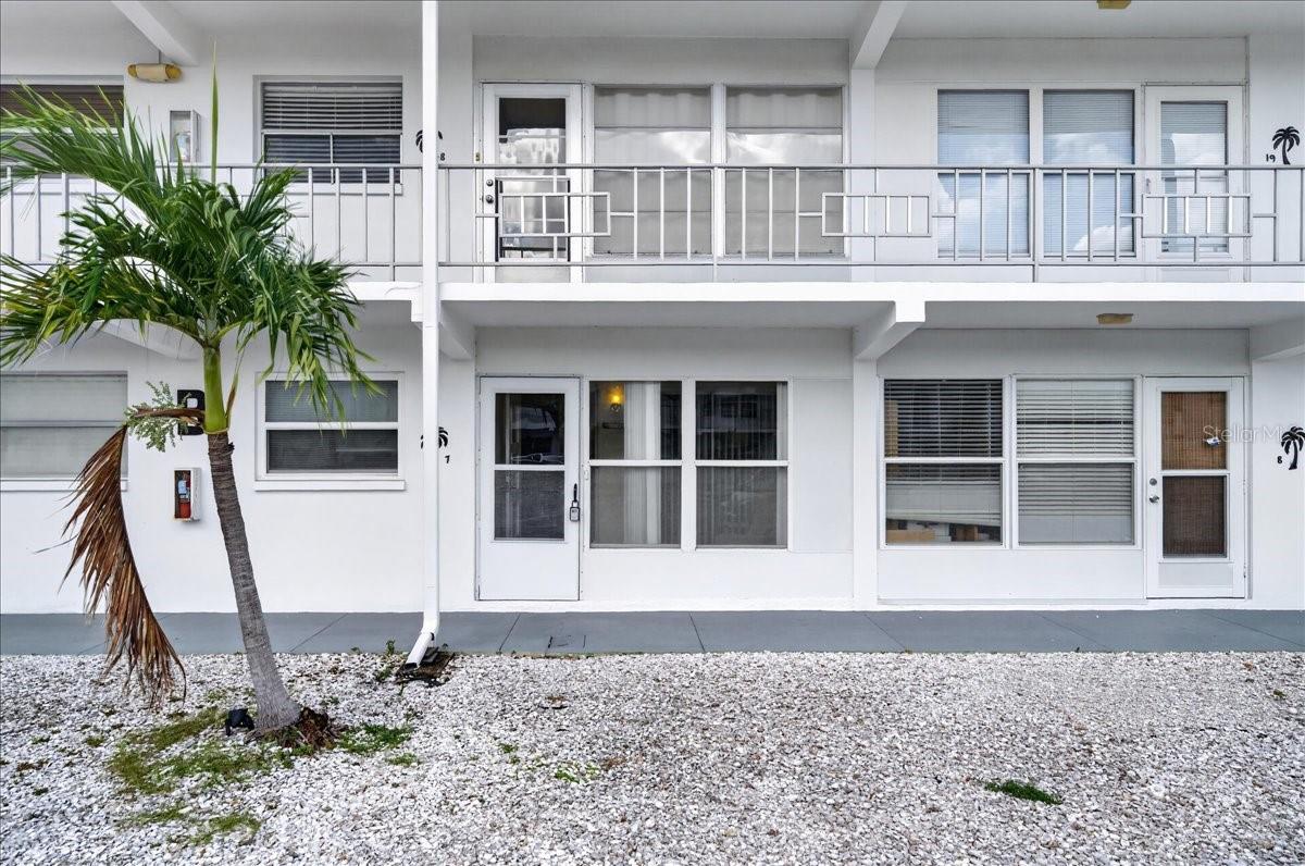 1221 Drew St #b7 Property Photo 1