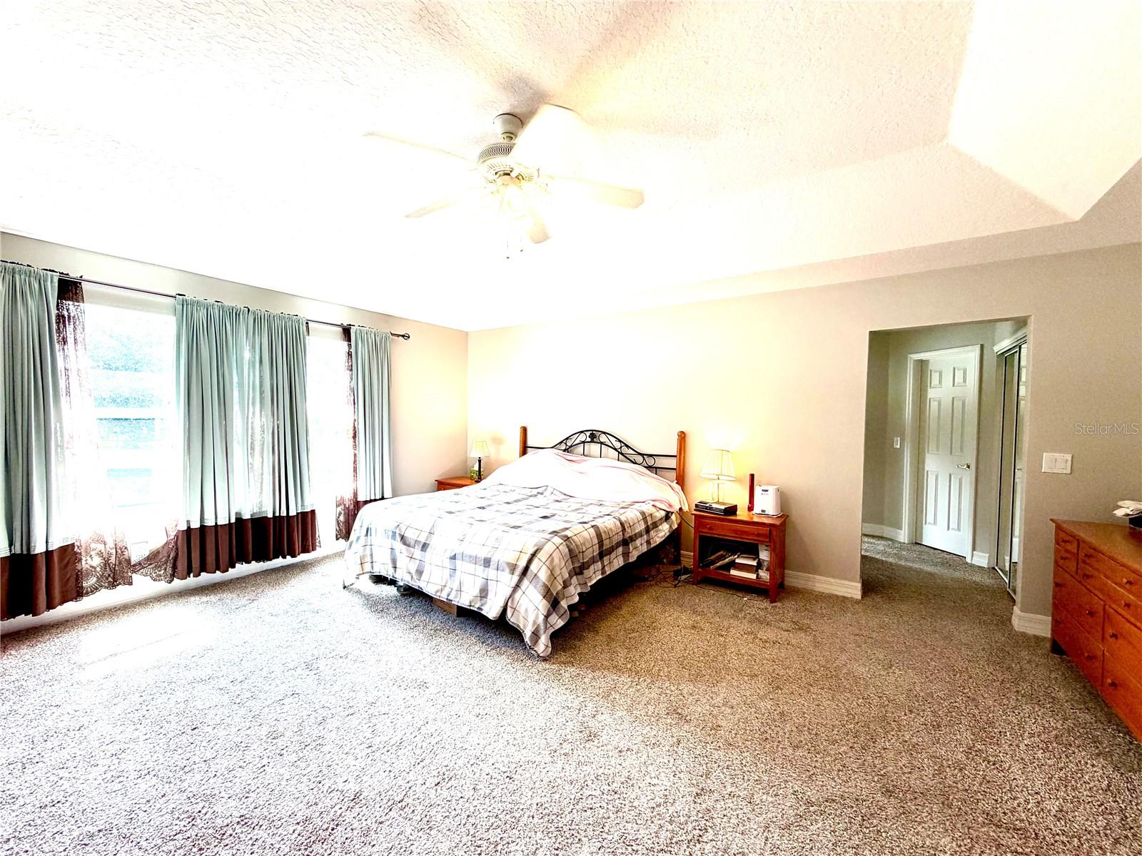 1405 Misty Glen Ln Property Photo 13