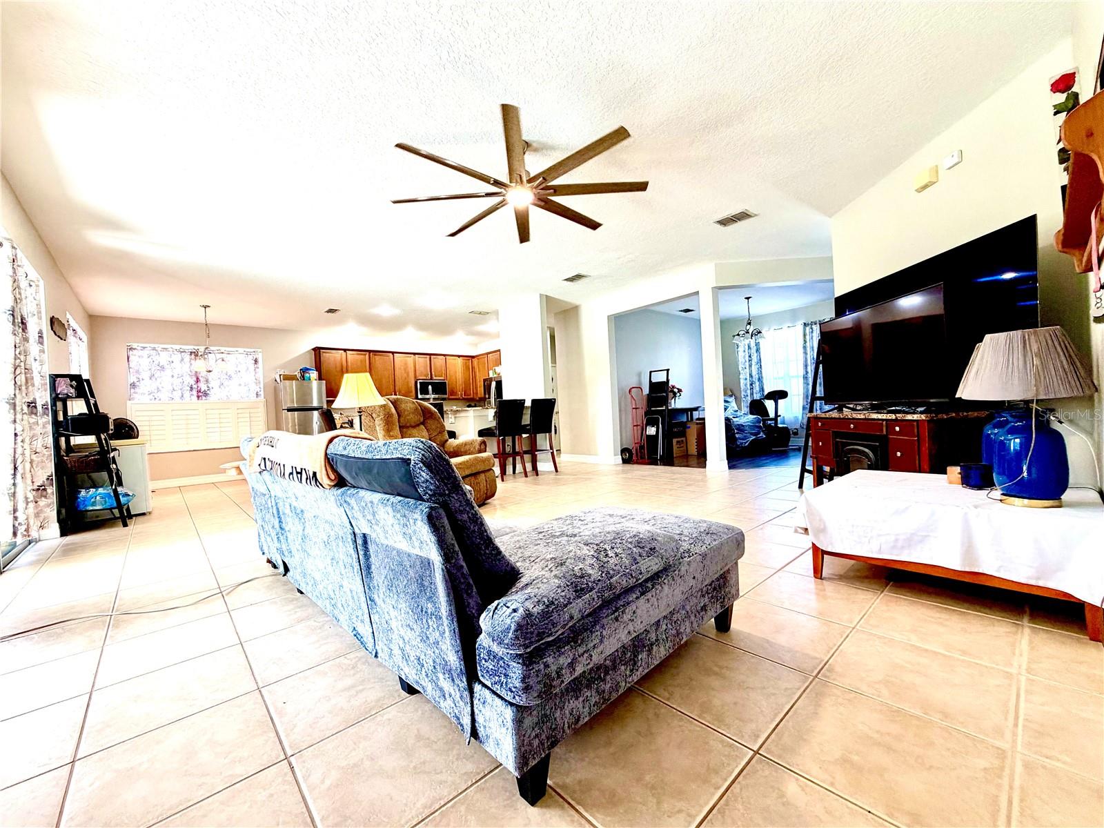 1405 Misty Glen Ln Property Photo 28