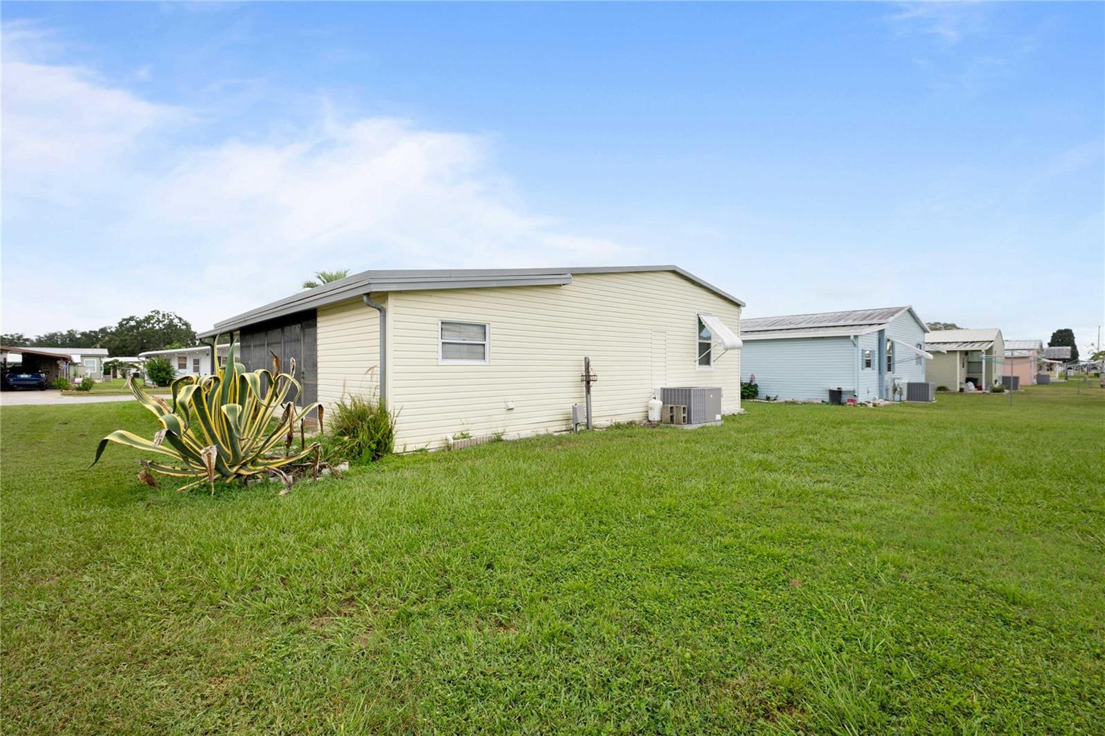 36346 Le Sabre Way Property Photo 6