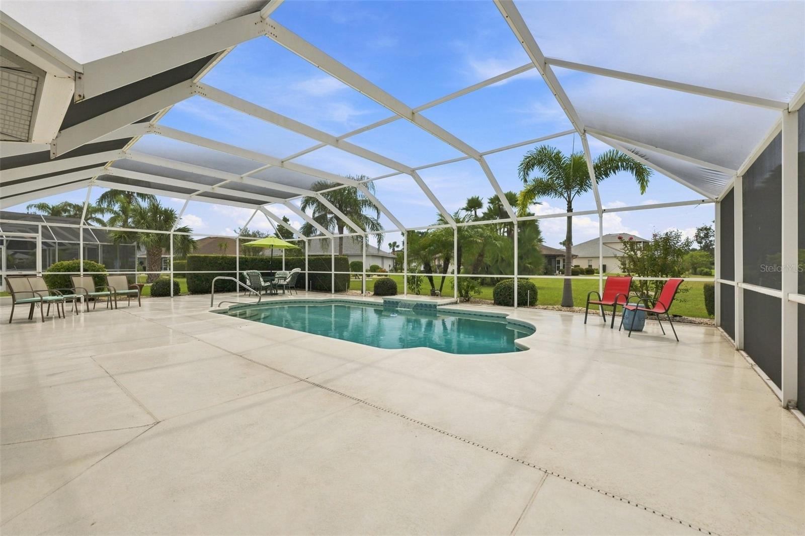 308 Caloosa Palms Ct Property Photo 43