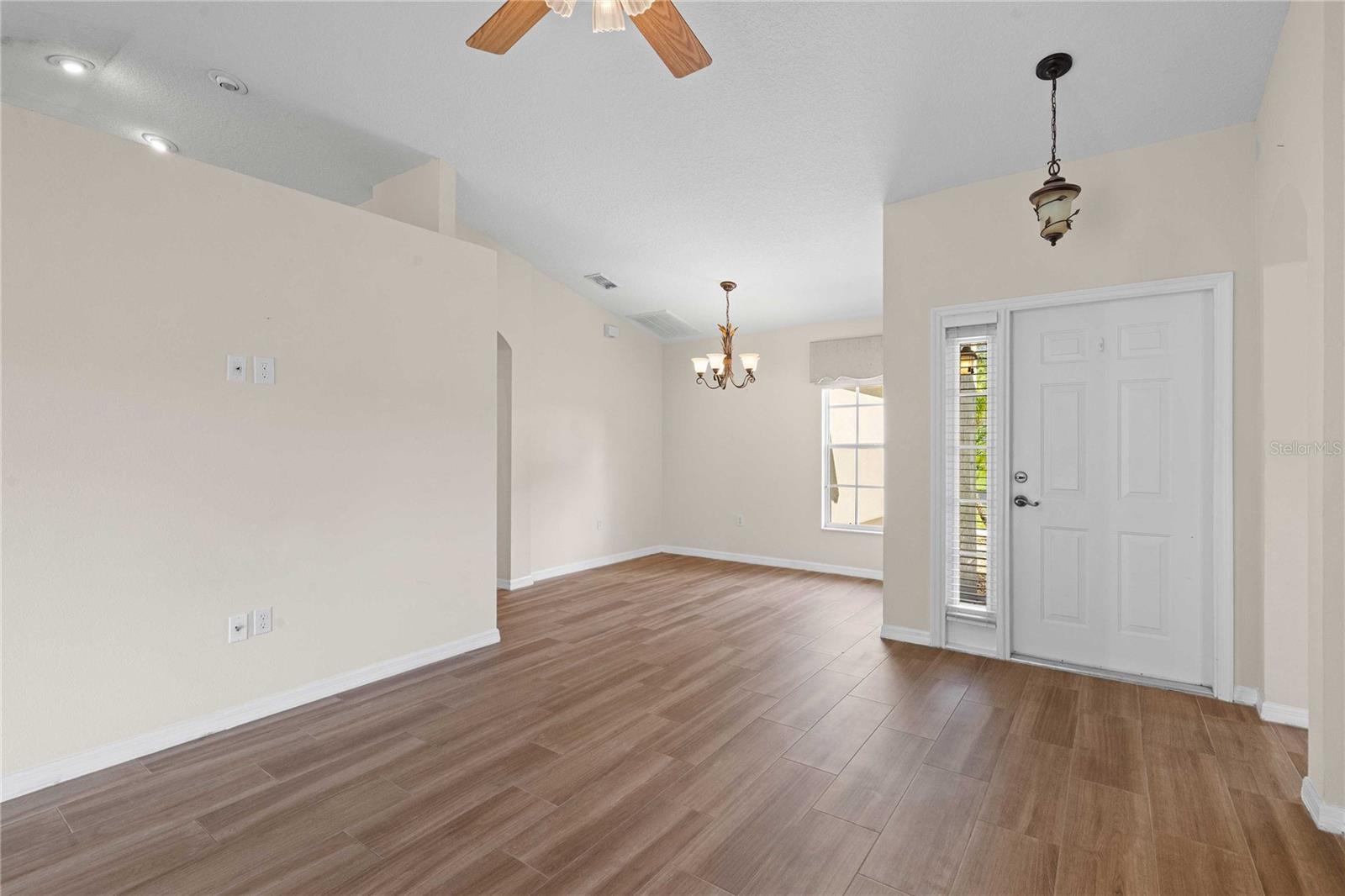 29338 Marker Loop Property Photo 12