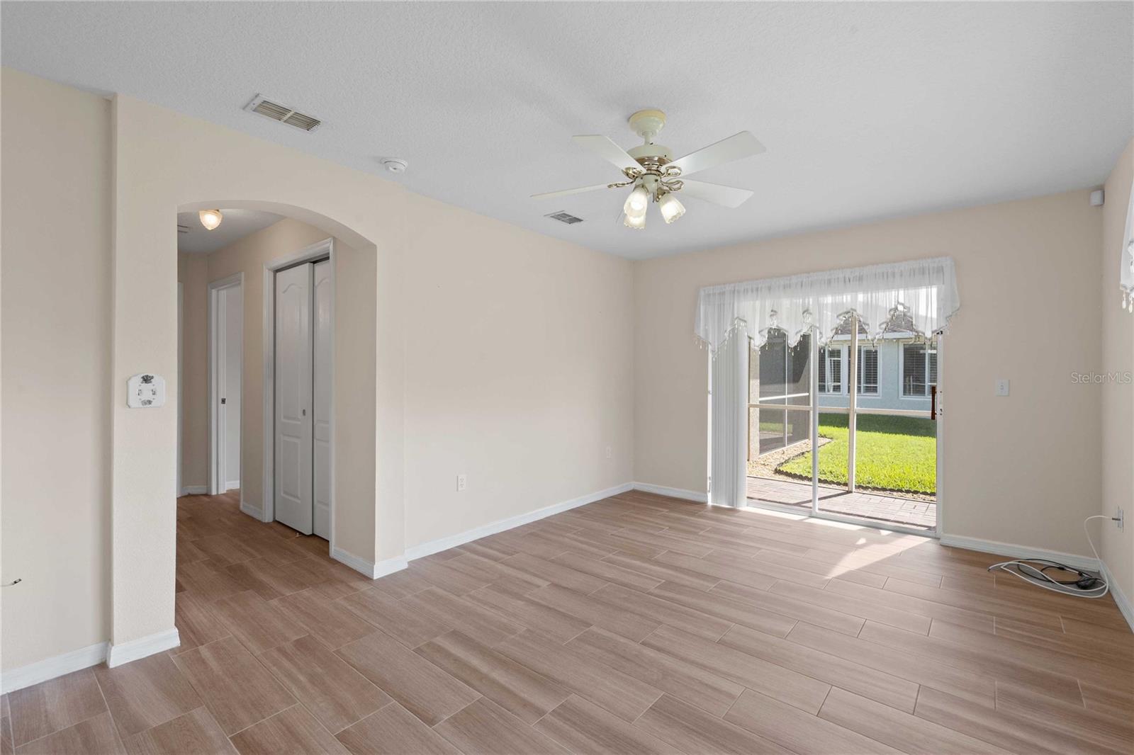 29338 Marker Loop Property Photo 25