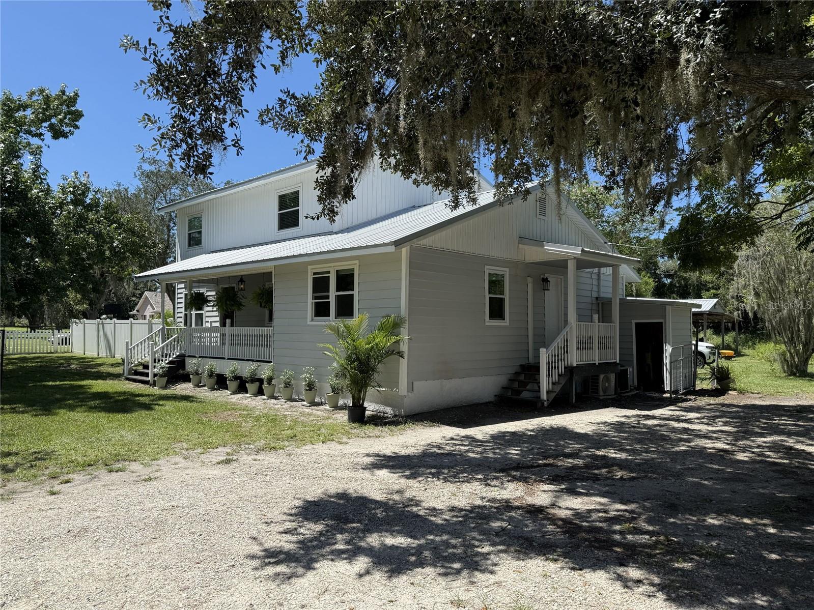 2501 Lightfoot Rd Property Photo