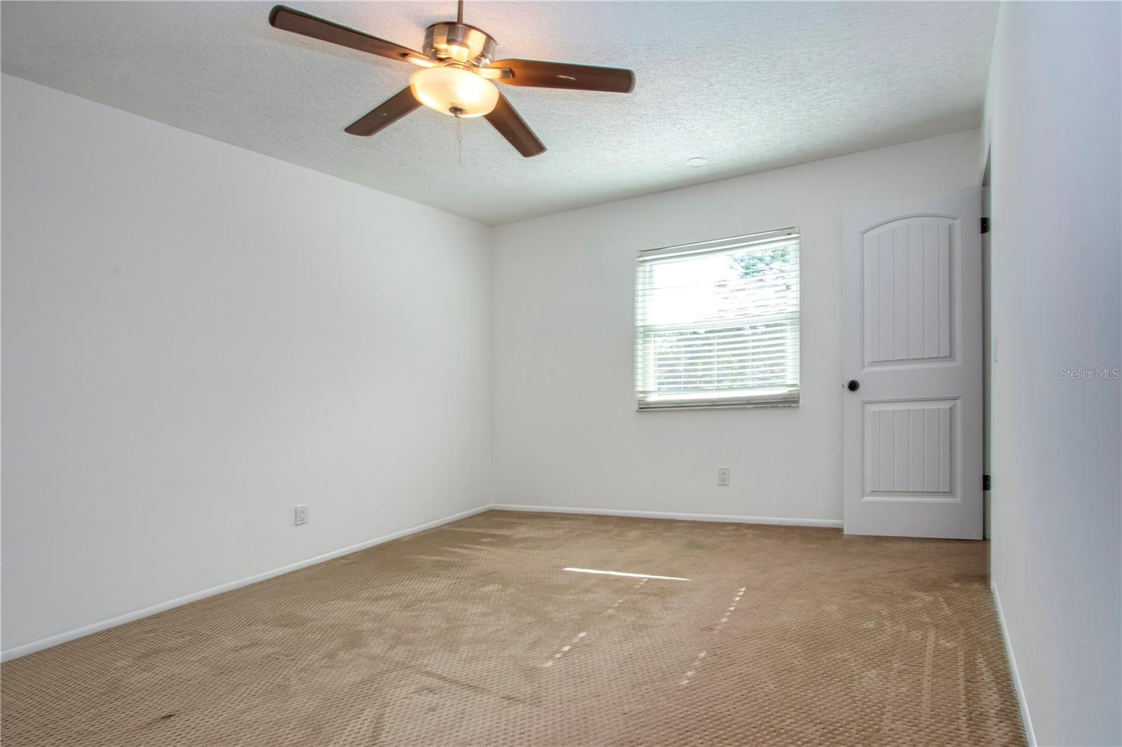2501 Lightfoot Rd Property Photo 22