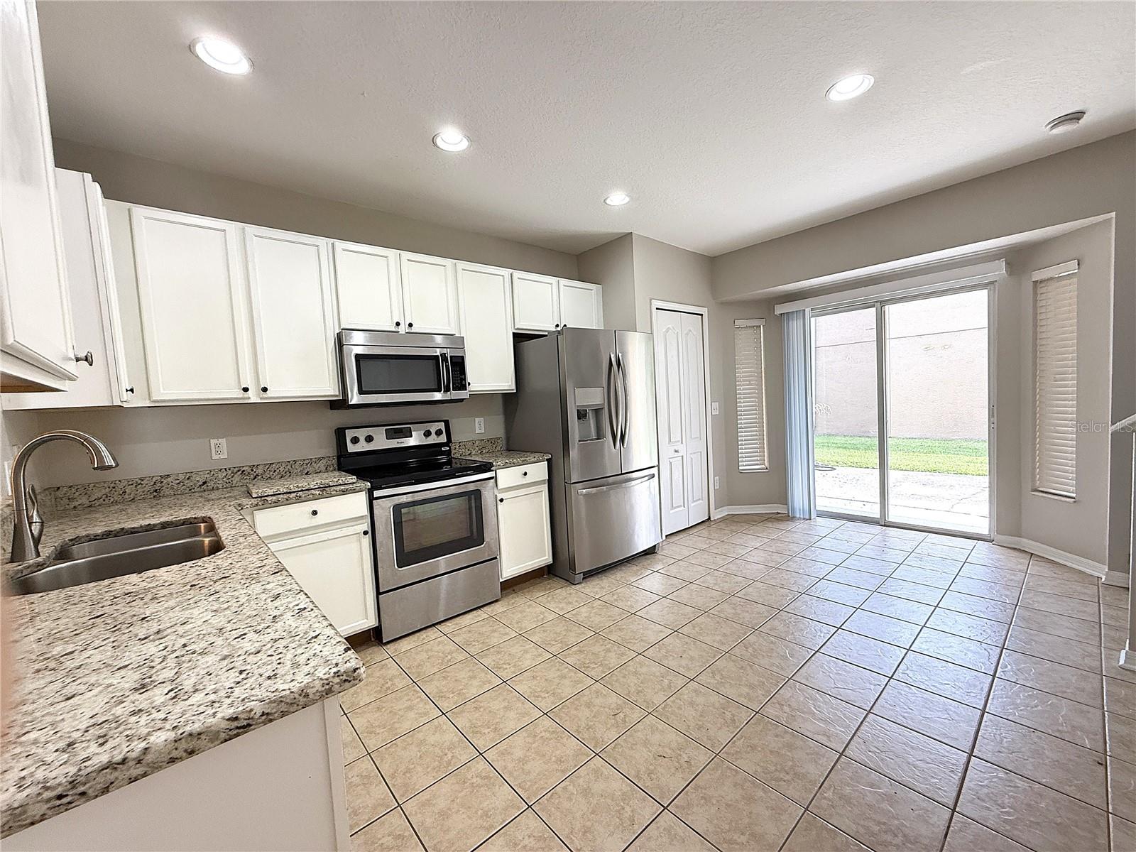 12270 Foxmoor Peak Dr Property Photo 4