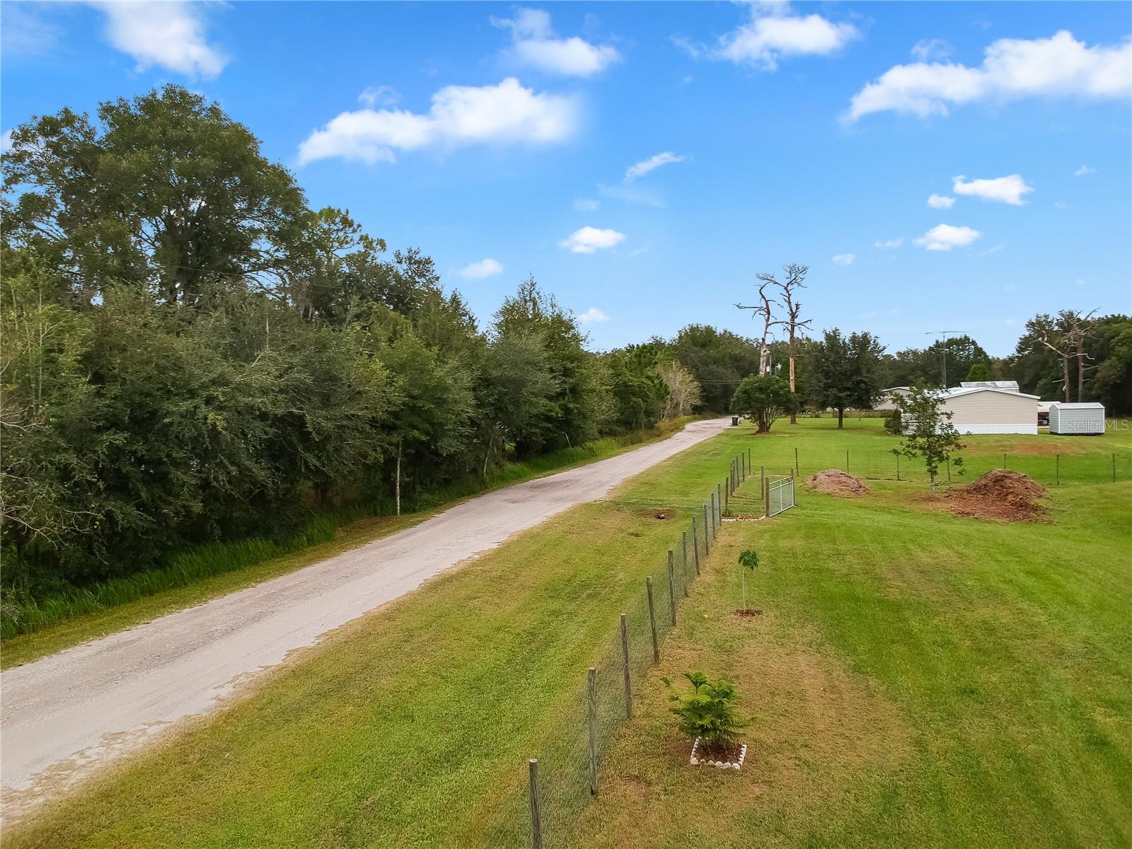 5212 Franklin Woodland Dr Property Photo 2