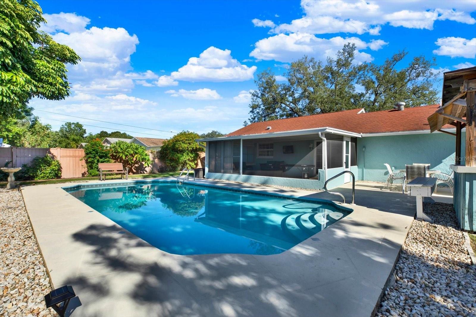1601 Avoca Dr Property Photo 27