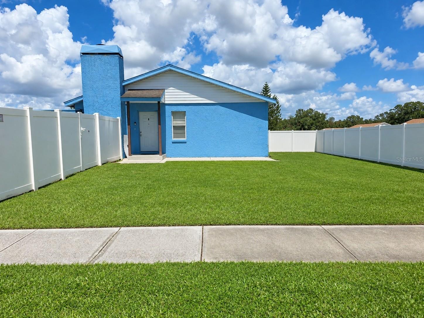 1246 COOLRIDGE DR Property Photo 1