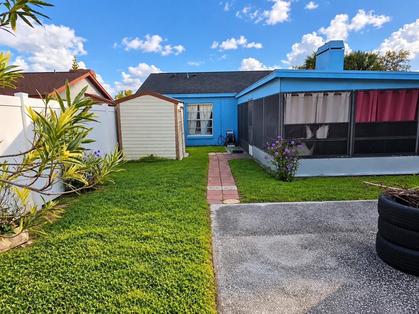 1246 Coolridge Dr Property Photo 4