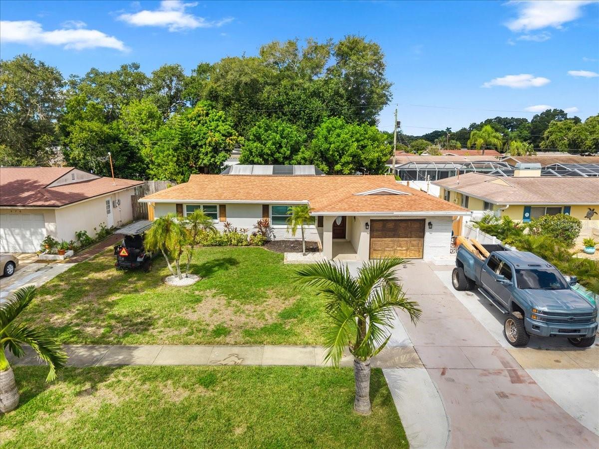 490 E Lake Dr Property Photo 41