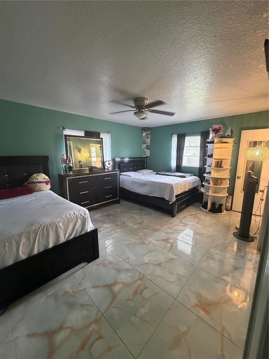 10909 W Elbow Dr Property Photo 16
