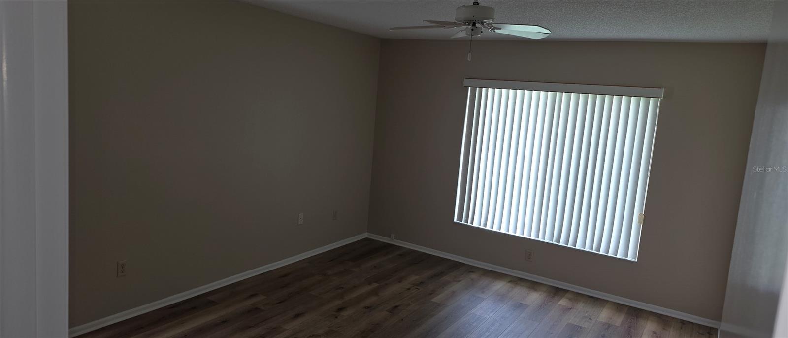 TB8546149 Property Photo 4