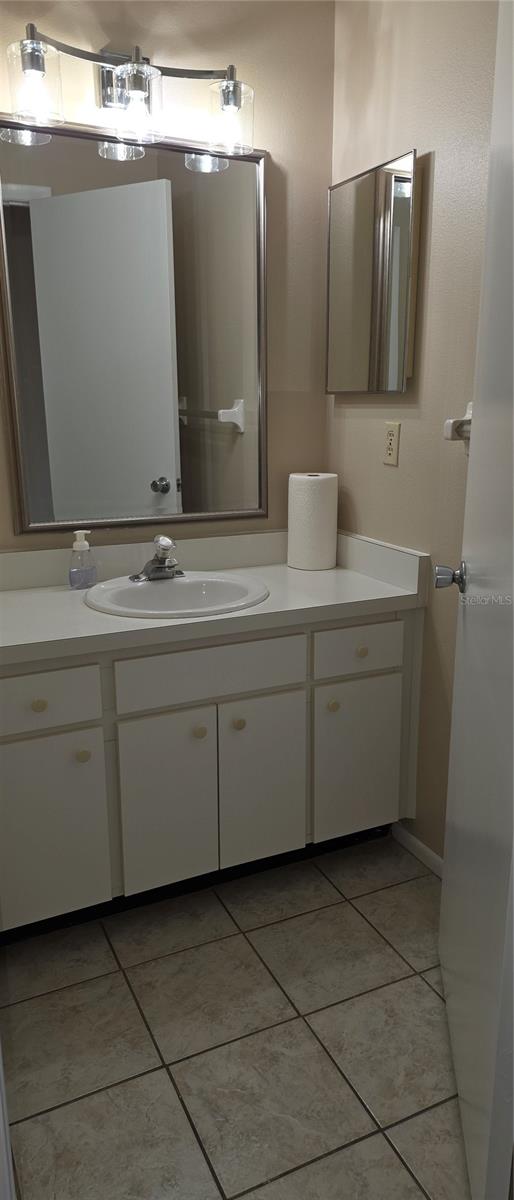 TB8546149 Property Photo 6