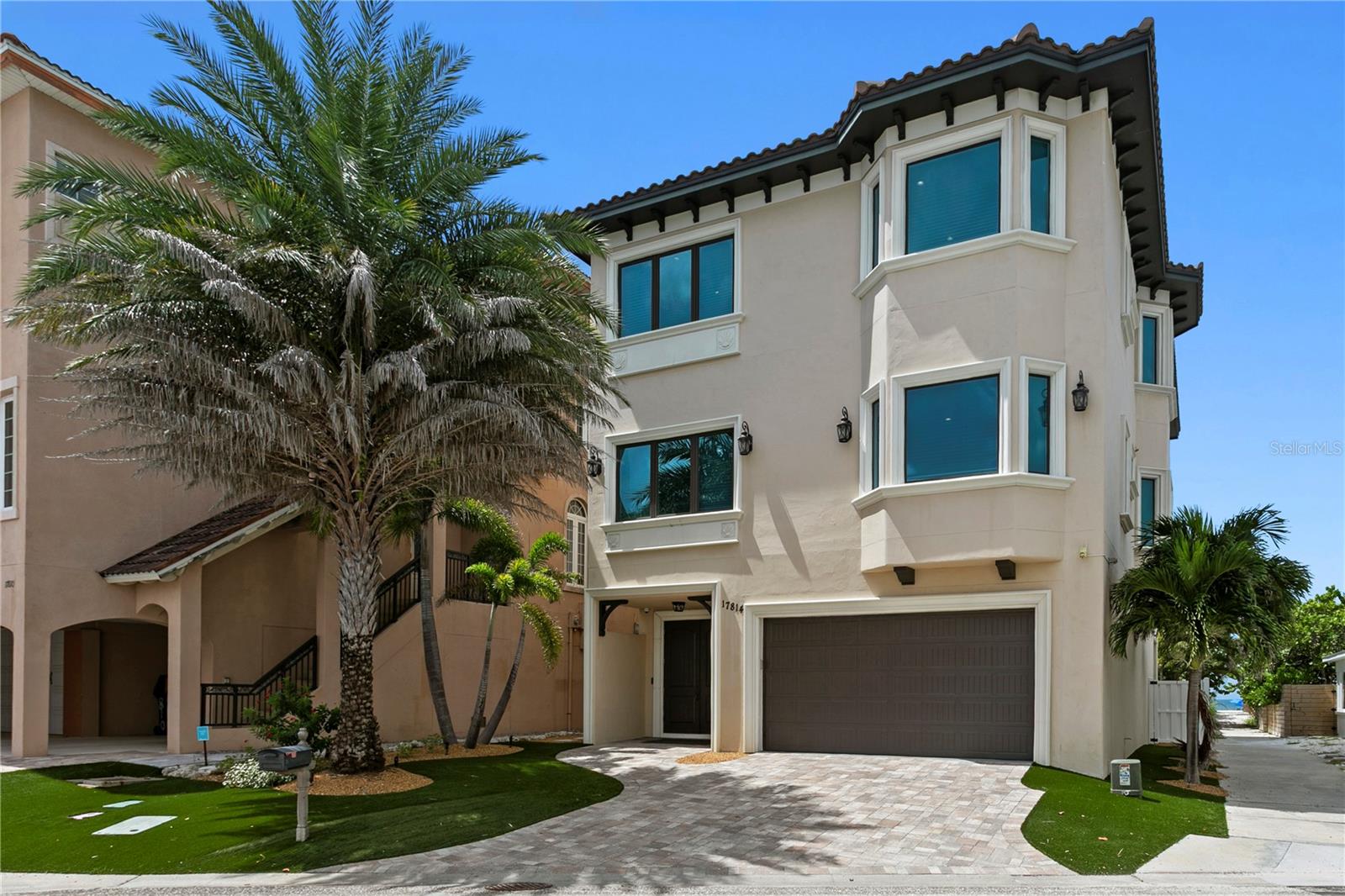 17814 Lee Ave Property Photo