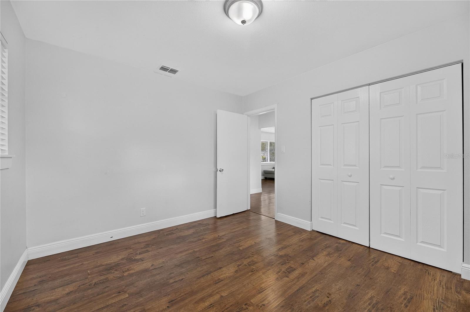 4421 W Iowa Ave Property Photo 20