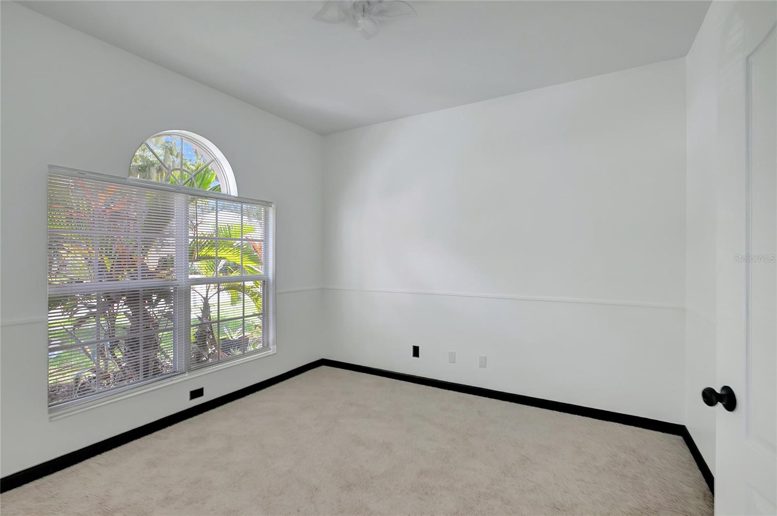 6306 36th Ct E Property Photo 12