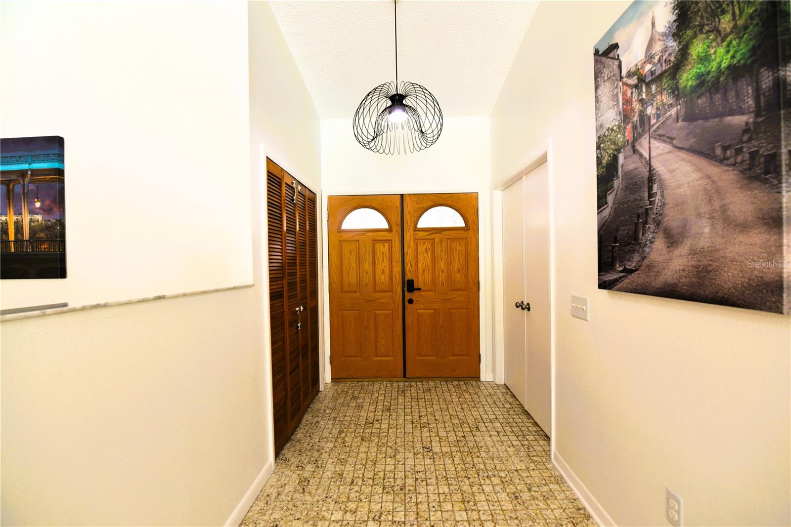 2529 Indigo Dr Property Photo 8