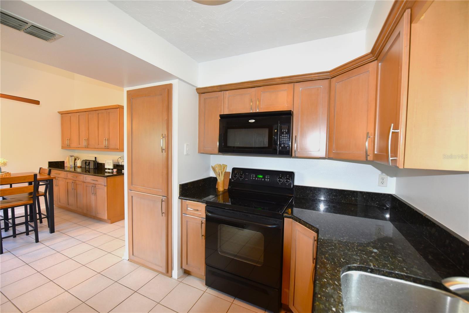 2529 Indigo Dr Property Photo 36