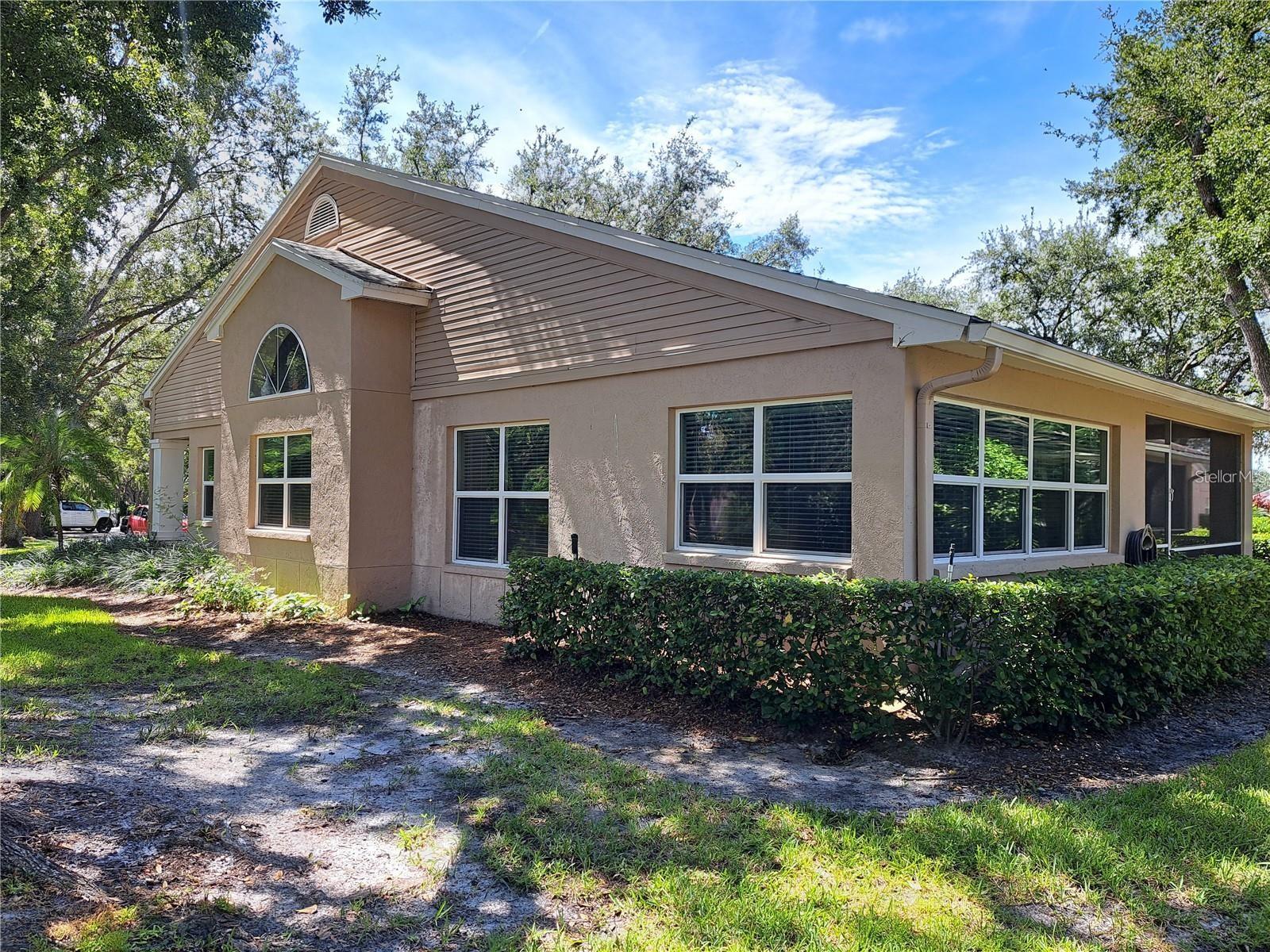 5316 Lochmead Ter Property Photo 1