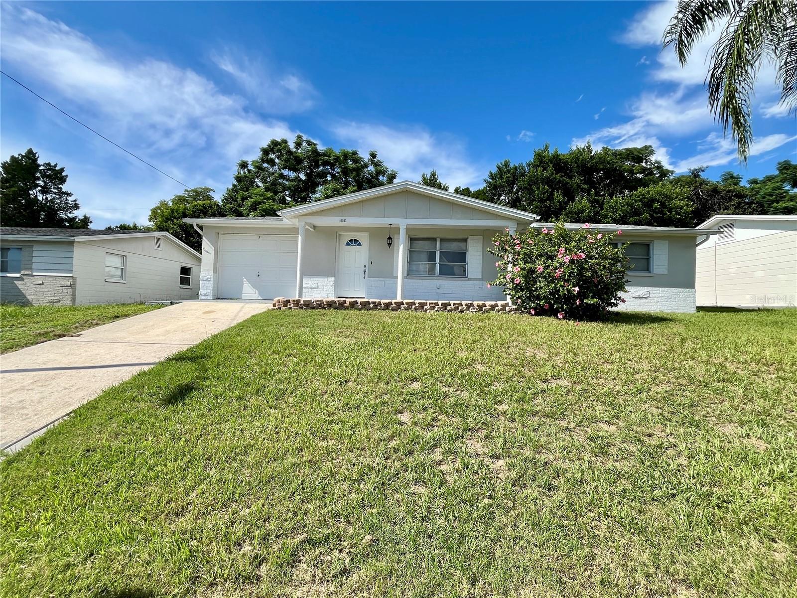 5033 FARLEY DR Property Photo 1
