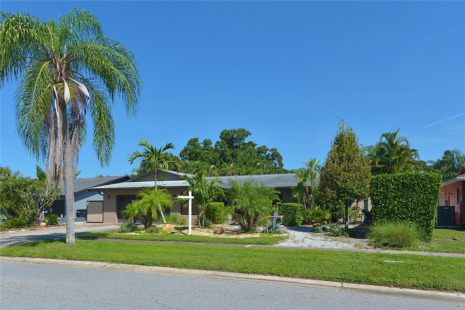 3308 San Gabriel St Property Photo 5